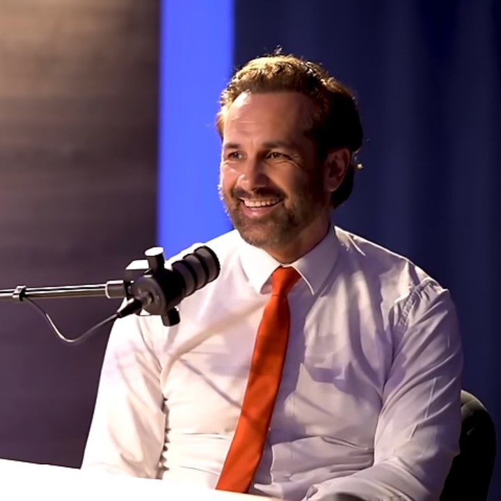 SILVIU ROTARIU CE VOR FEMEILE